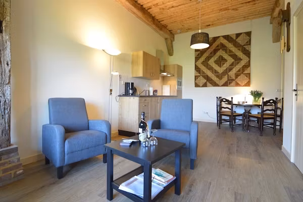 Kabinet & Dekenkist in Geesteren - Foto 1 van 36