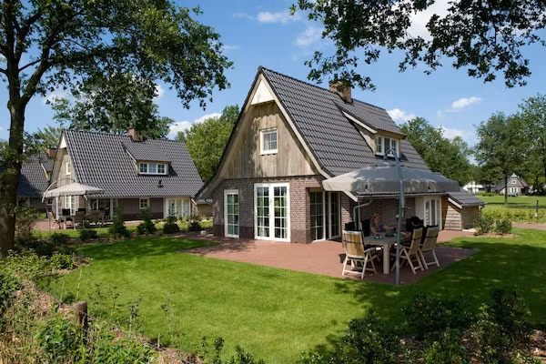 Hof van Salland 6 in Hellendoorn - Foto 1 van 36