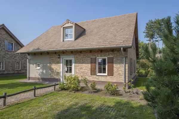 Vakantiepark Weerterbergen 5 in Weert - Foto 1 van 40