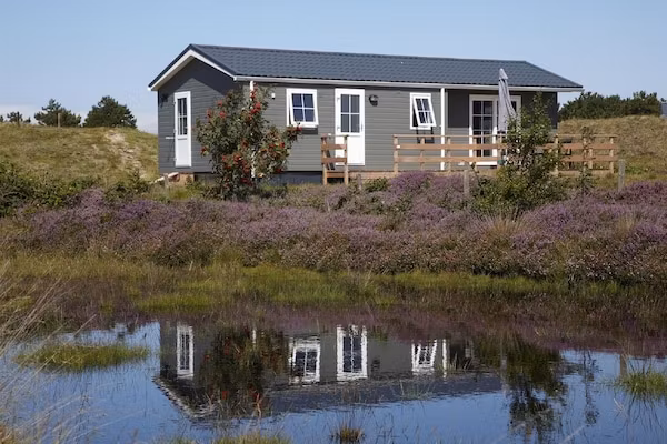 Vakantiepark Loodsmansduin 1 in Den Hoorn - Foto 1 van 39