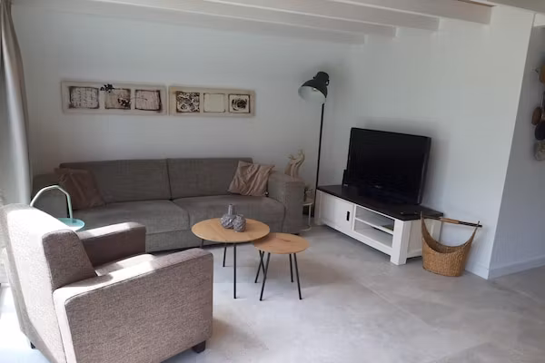 Vakantiehuis DJEZ in Tuitjenhorn - Foto 2 van 40