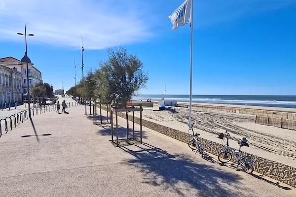 Vakantiepark Zeeland Village 4 in Scharendijke - Foto 32 van 32