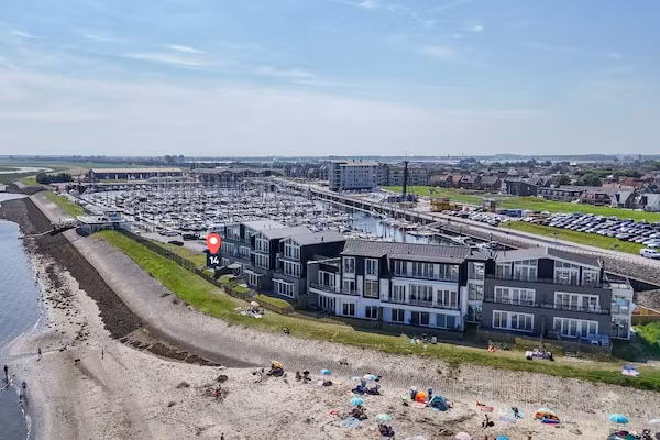 Havenweg 8-14 in St. Annaland - Foto 2 van 86