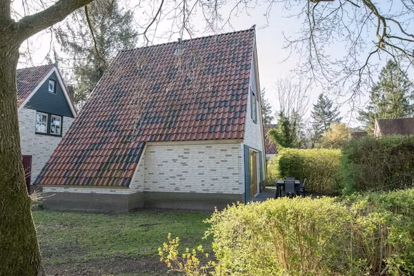 Vakantiepark de Katjeskelder 25 in Oosterhout - Foto 1 van 40