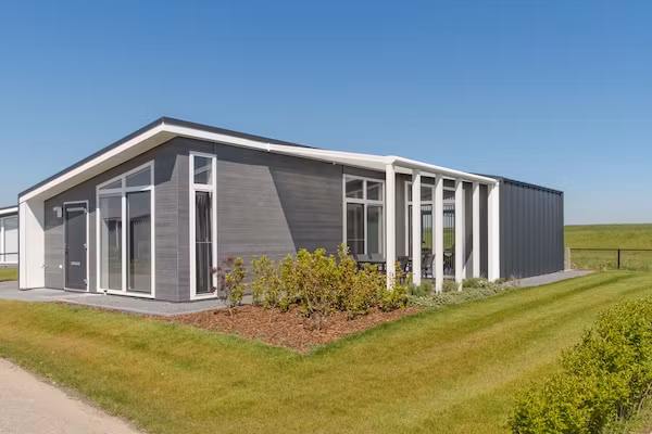 Water Resort Oosterschelde 59 in Wemeldinge - Foto 1 van 40