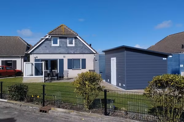 245450 in Ouddorp - Foto 1 van 29