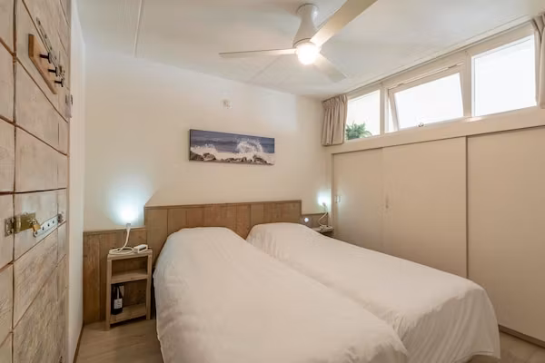 Strandslag 217 in Julianadorp aan Zee - Foto 2 van 34