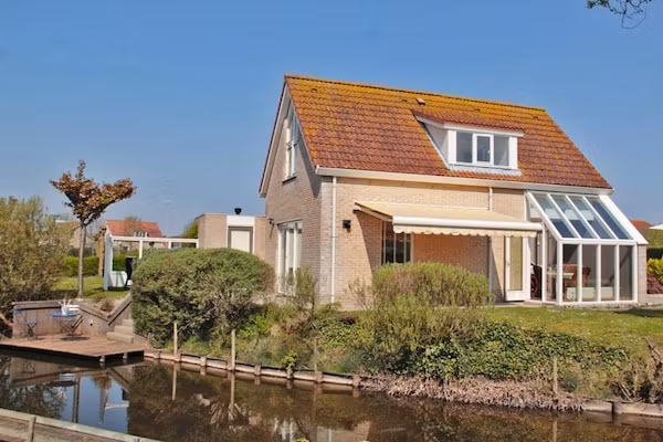 Landgoed de Lente 36 Krokus Breskens in Breskens - Foto 1 van 16