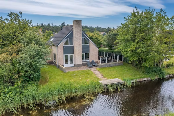 Kamperfoelie 69 in De Koog - Foto 1 van 13