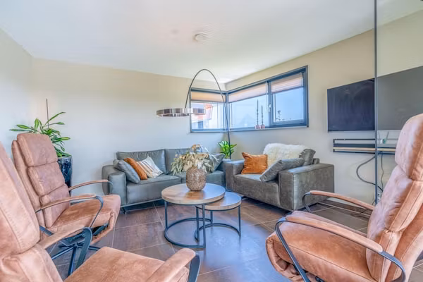 Waalerburght 18 in De Waal - Foto 2 van 31