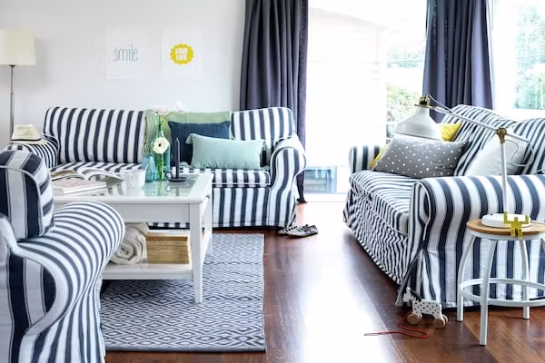 Bungalowpark Rien van den Broeke Village 8 in Nieuw-Loosdrecht - Foto 1 van 40