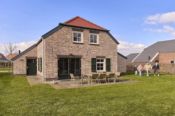 Buitenhof De Leistert 17 in Roggel - Foto 1 van 40