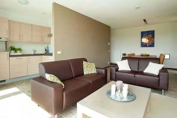 Maaspark Boschmolenplas - Tuinblik in Heel - Foto 1 van 40