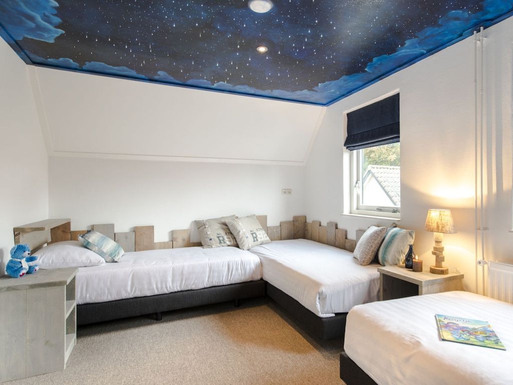 143558 in Nes - Foto 20 van 29