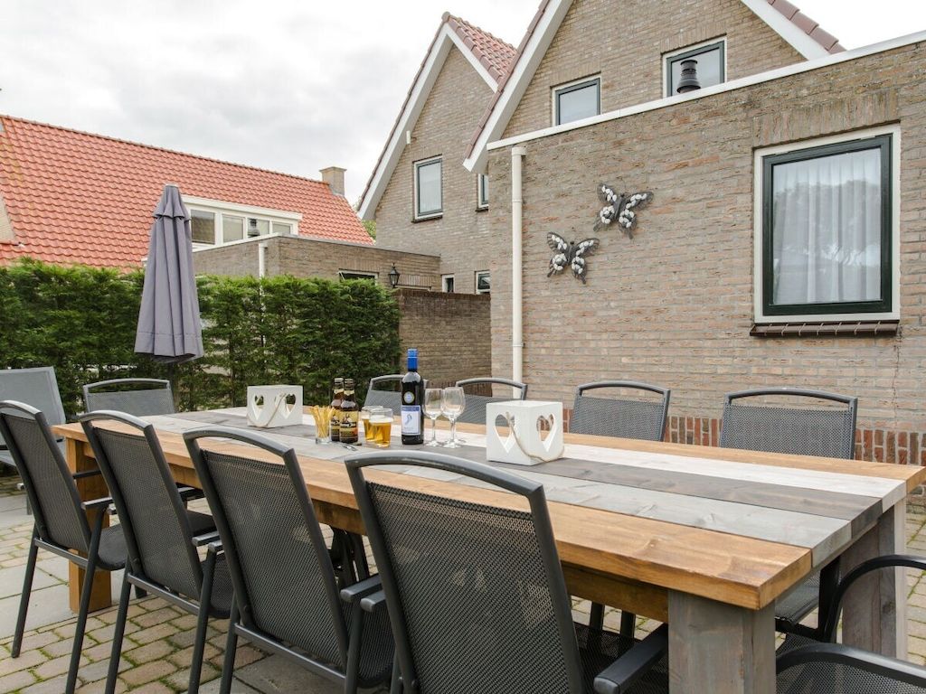 143558 in Nes - Foto 3 van 29