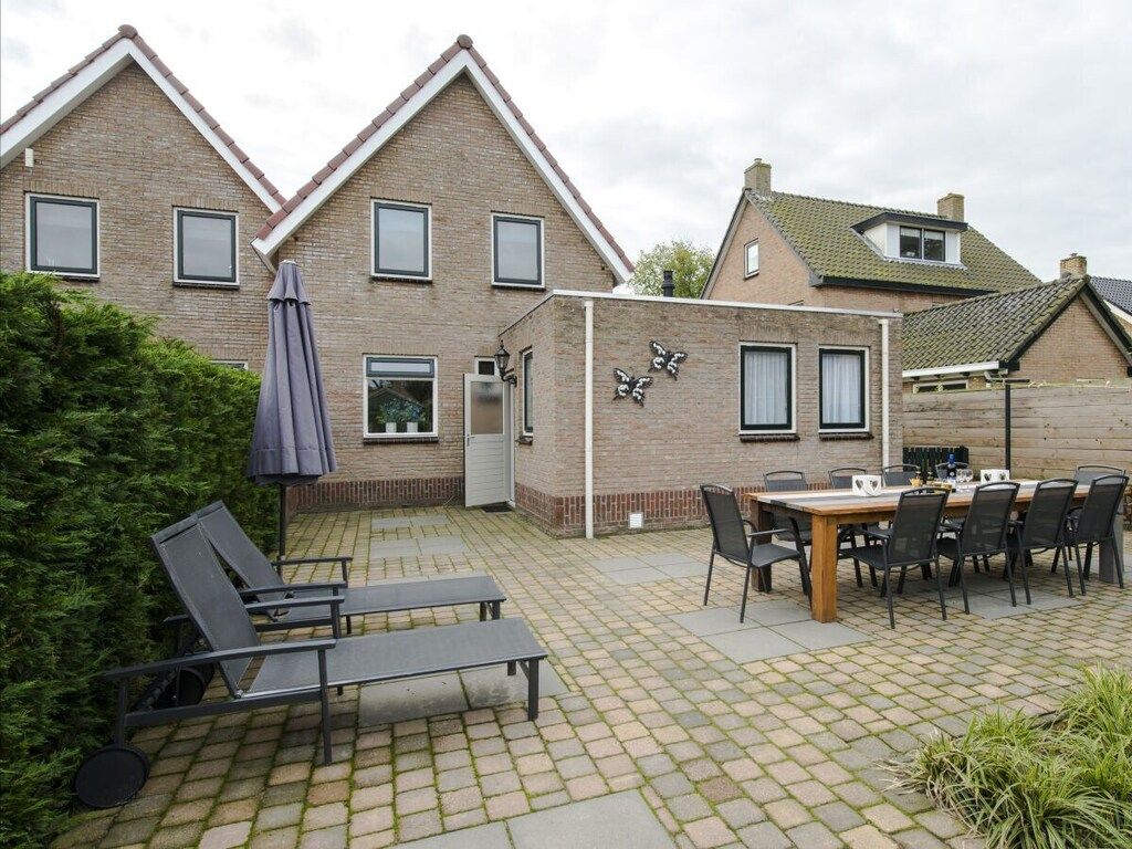 143558 in Nes - Foto 4 van 29