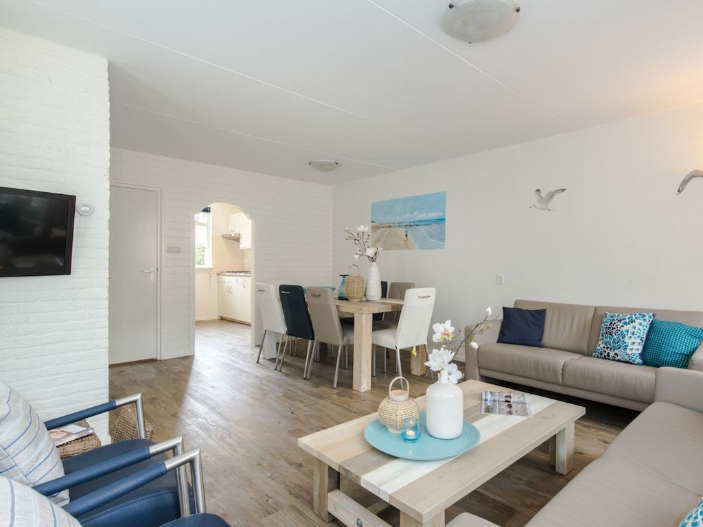 143558 in Nes - Foto 8 van 29