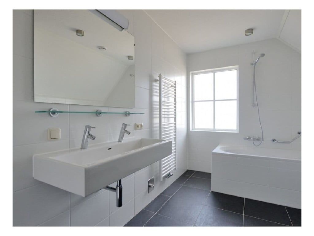 283104 in Noordwijk aan zee - Foto 2 van 13