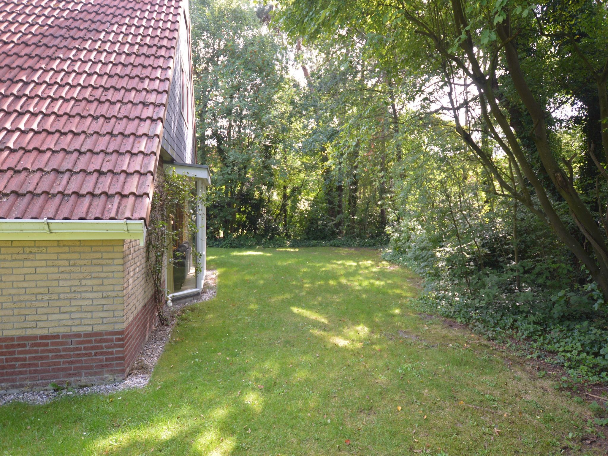 De tuin van Buitenplaats Berg en Bos nummer 43 in Overijssel