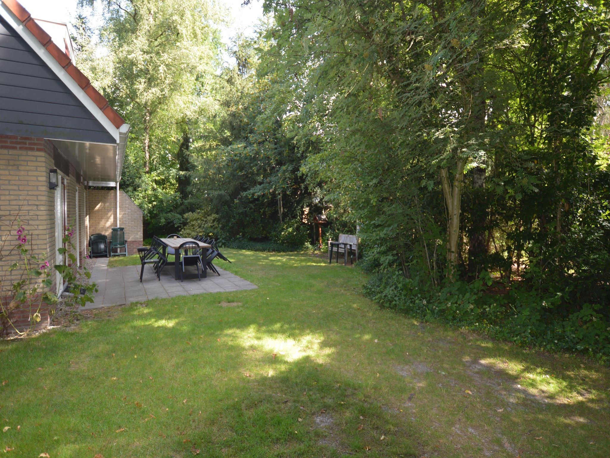 De tuin van Buitenplaats Berg en Bos nummer 43 in Overijssel