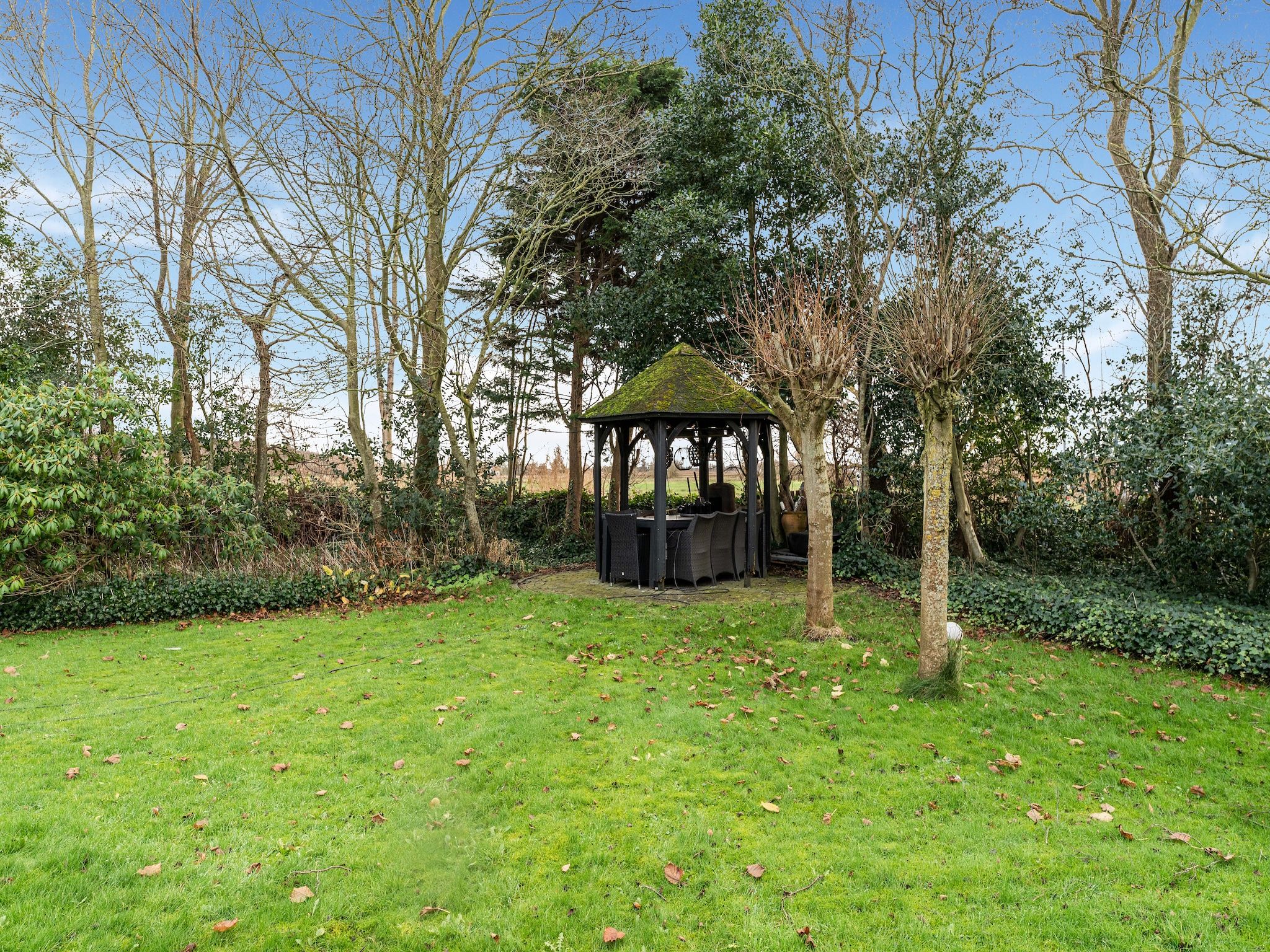 De tuin van Villa Gabrielle in Bergen