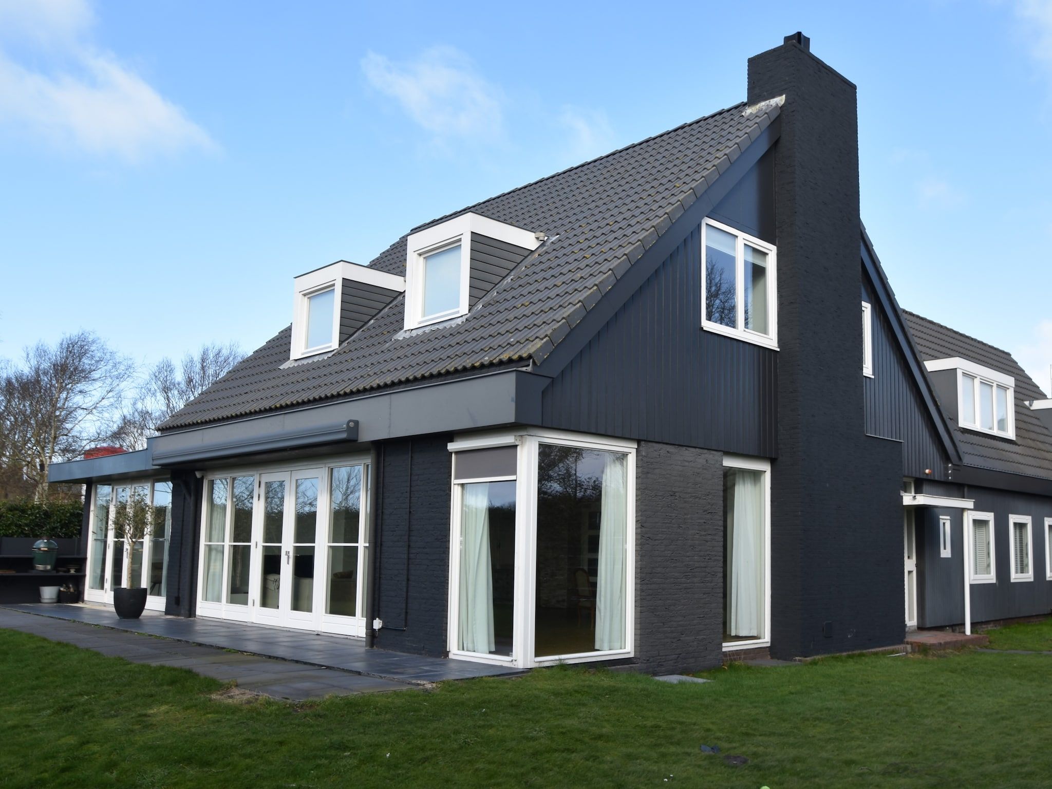 De buitenkant van Villa Gabrielle in Bergen