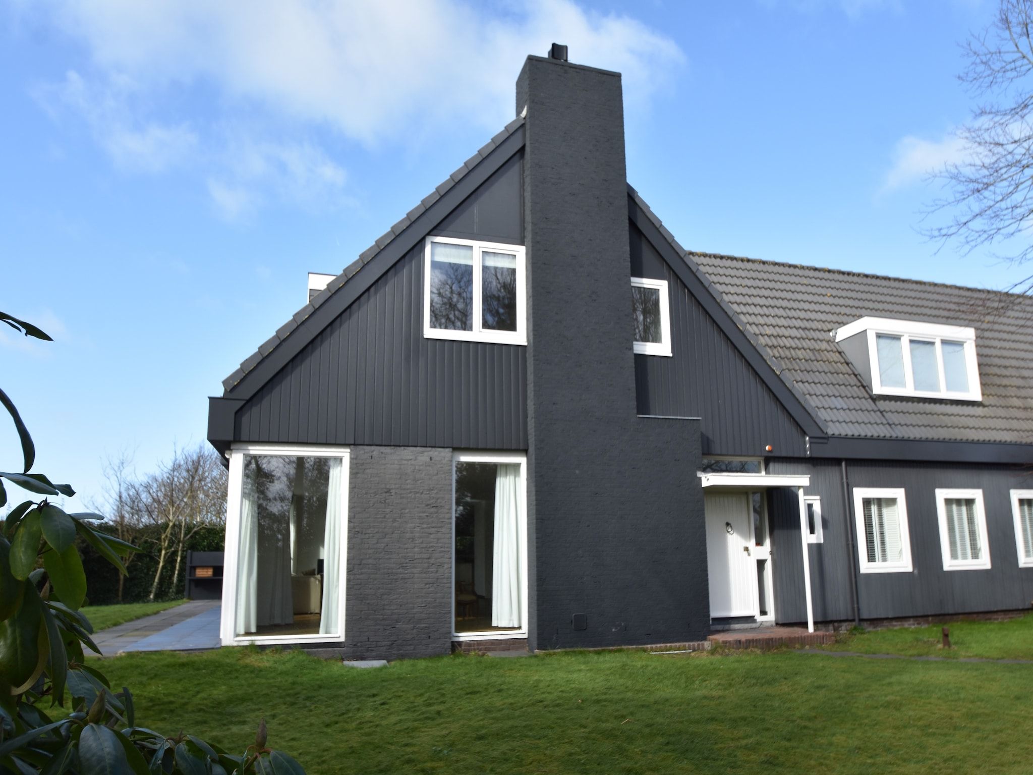 De buitenkant van Villa Gabrielle in Bergen