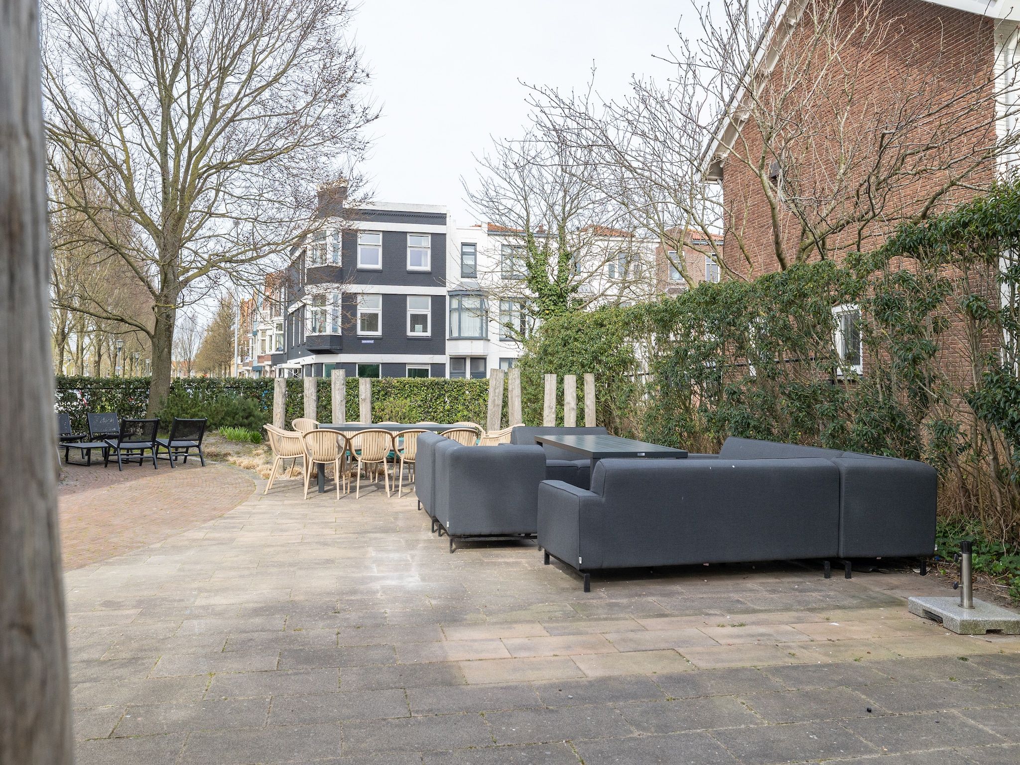De tuin van Watertoren Vlissingen 16 pax in Vlissingen