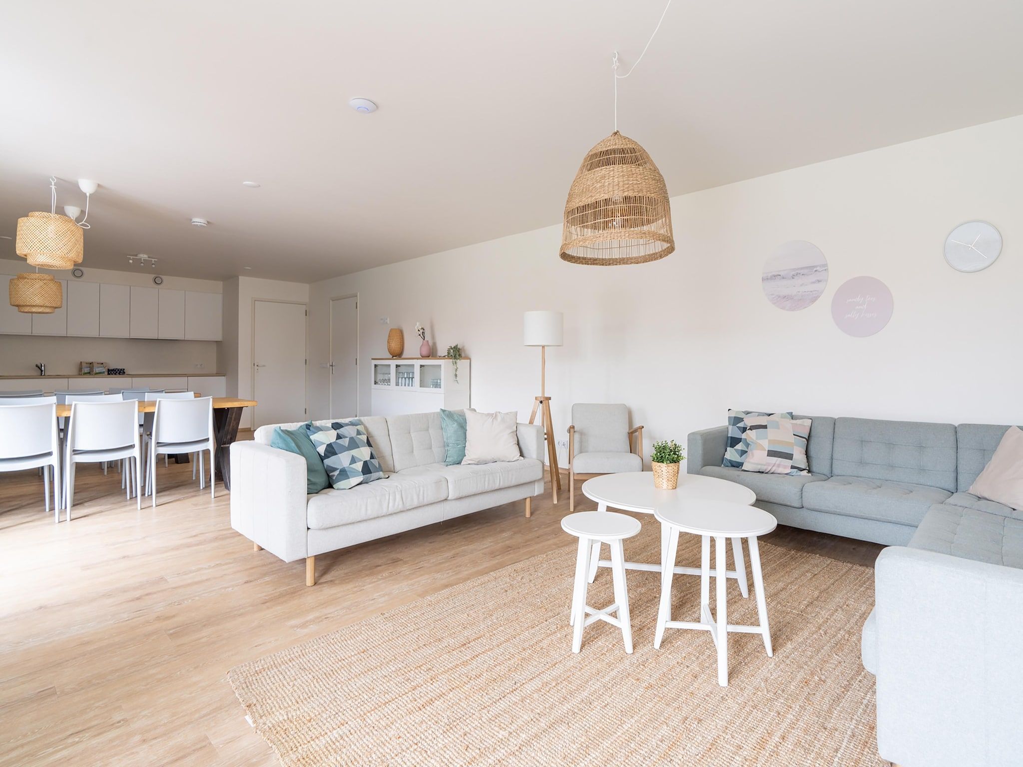 De woonkamer van Vrijersduin in Nes