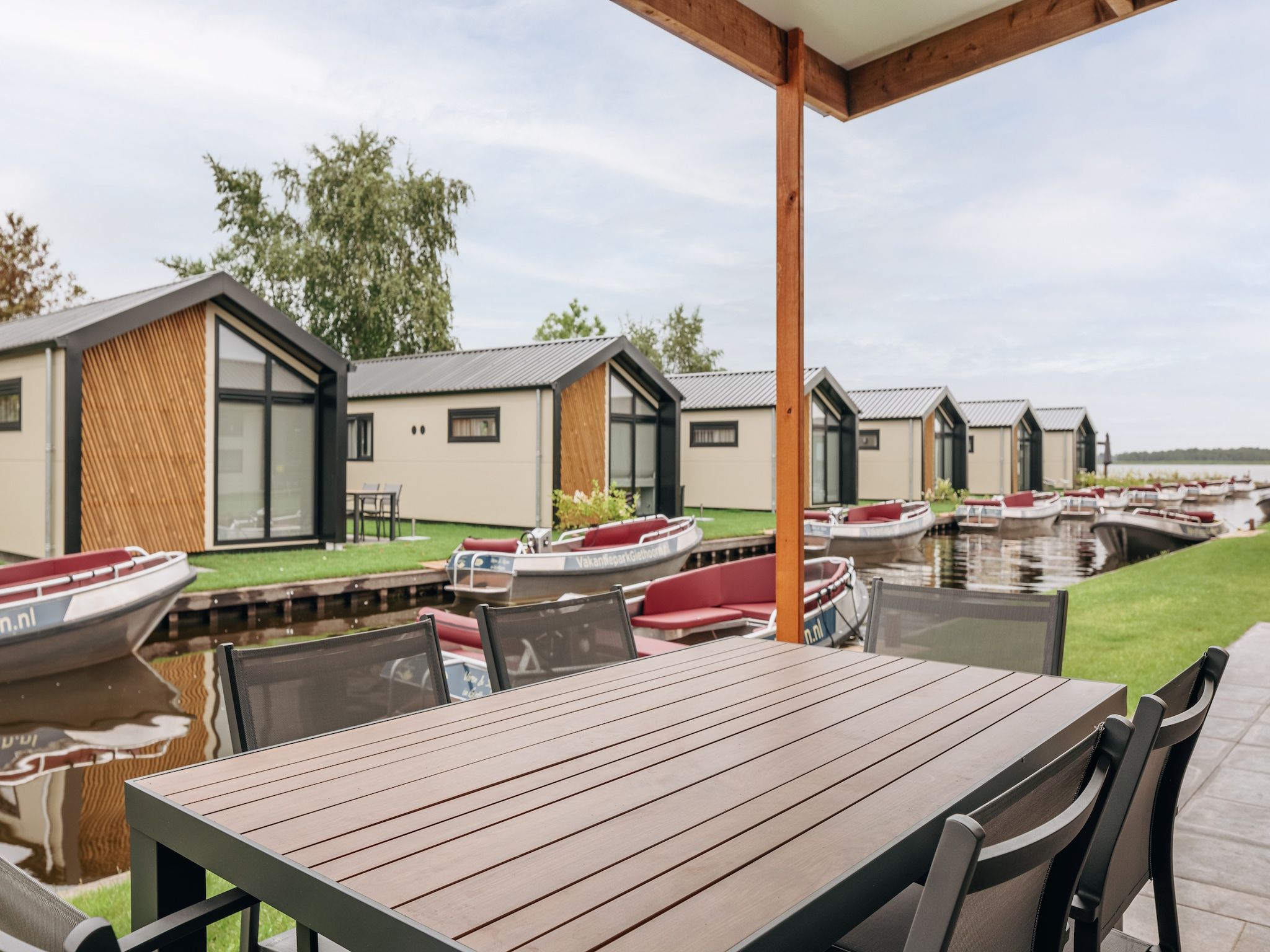 Parkfaciliteiten bij Vakantiepark Giethoorn 10 in Giethoorn