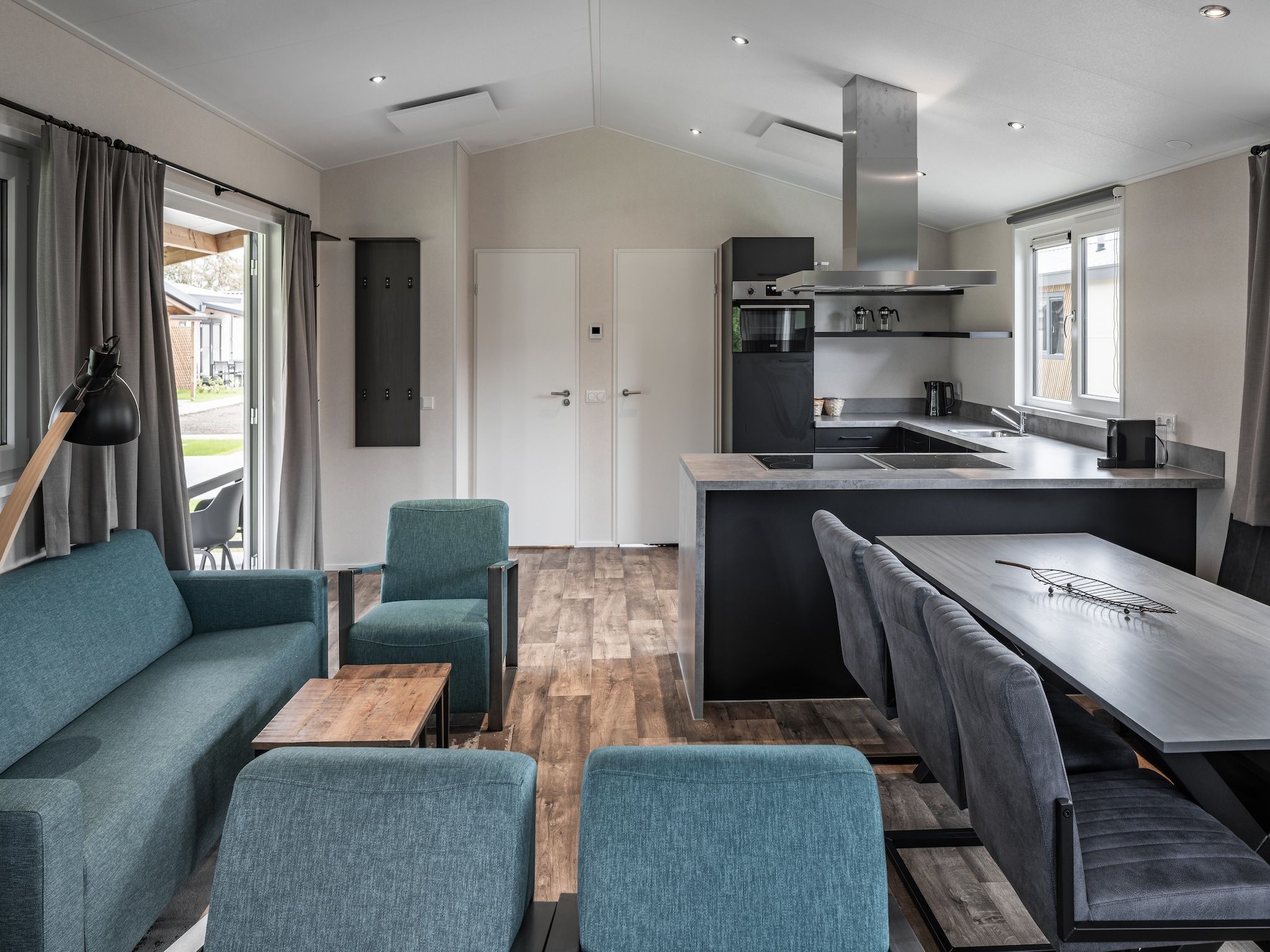 De woonkamer van Vakantiepark Giethoorn 10 in Giethoorn