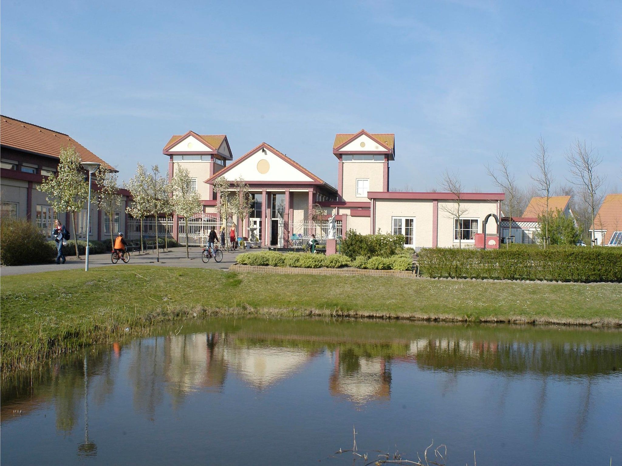 Vakantiepark Zeeland Village 4 in Scharendijke - Foto 11 van 32