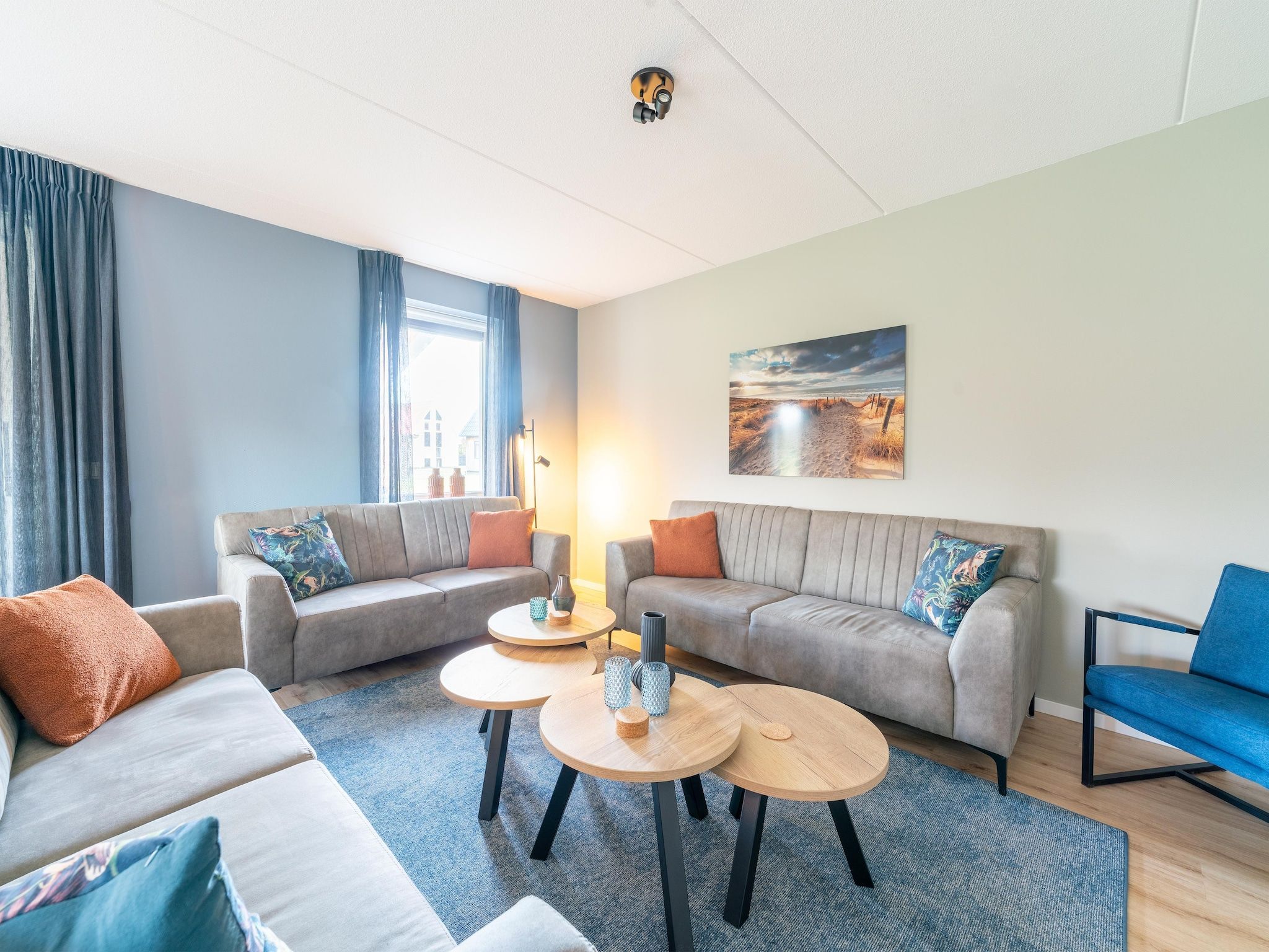 De woonkamer van De Ooievaar Huis NR 23 in Scherpenisse