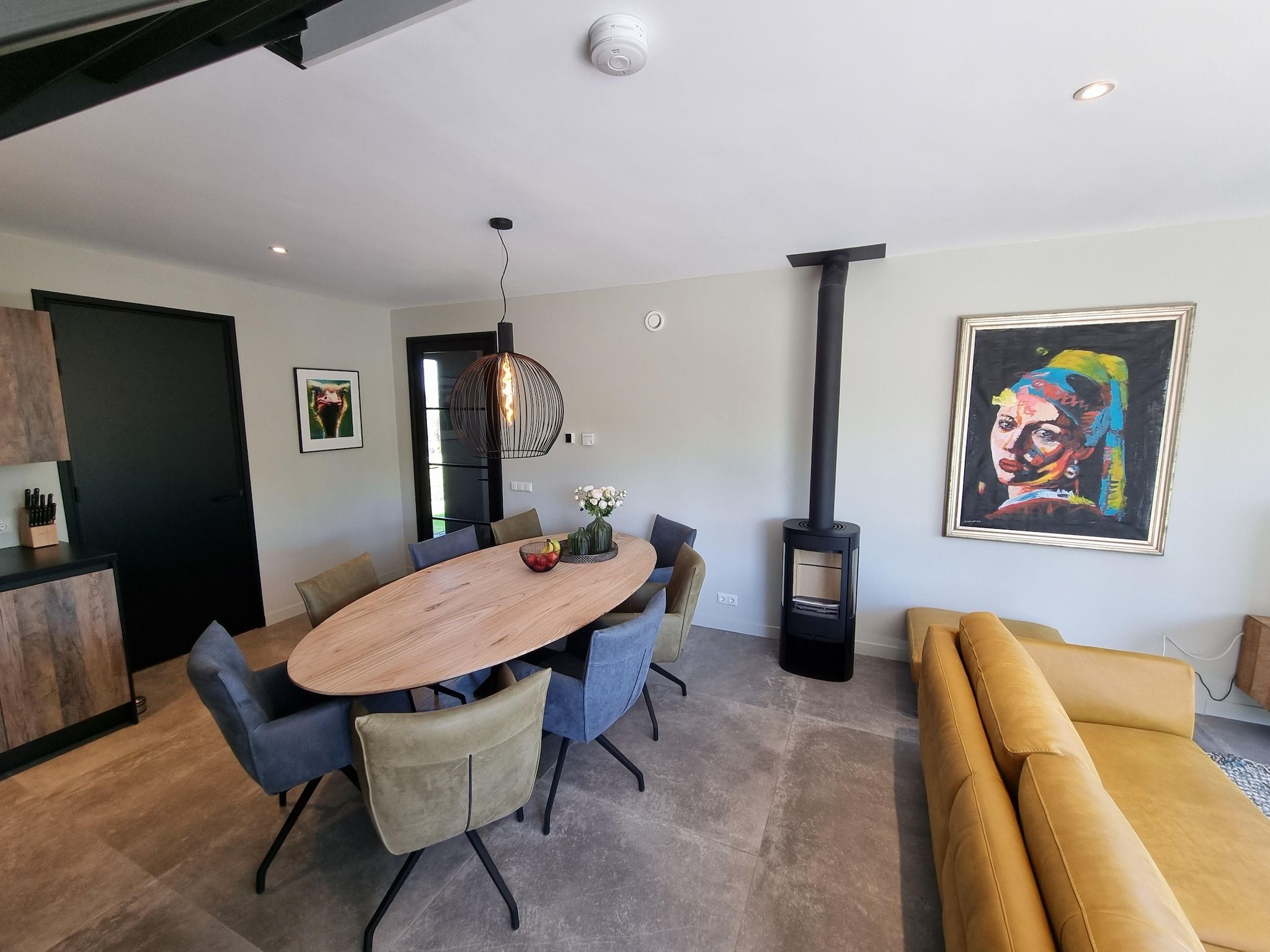 De woonkamer van Watervilla Trettjin in Balk