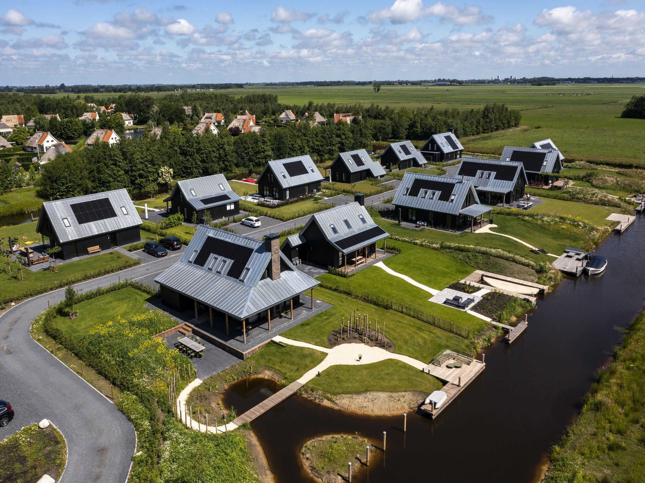Parkfaciliteiten bij Landgoed Eysinga State 5 in Sint Nicolaasga