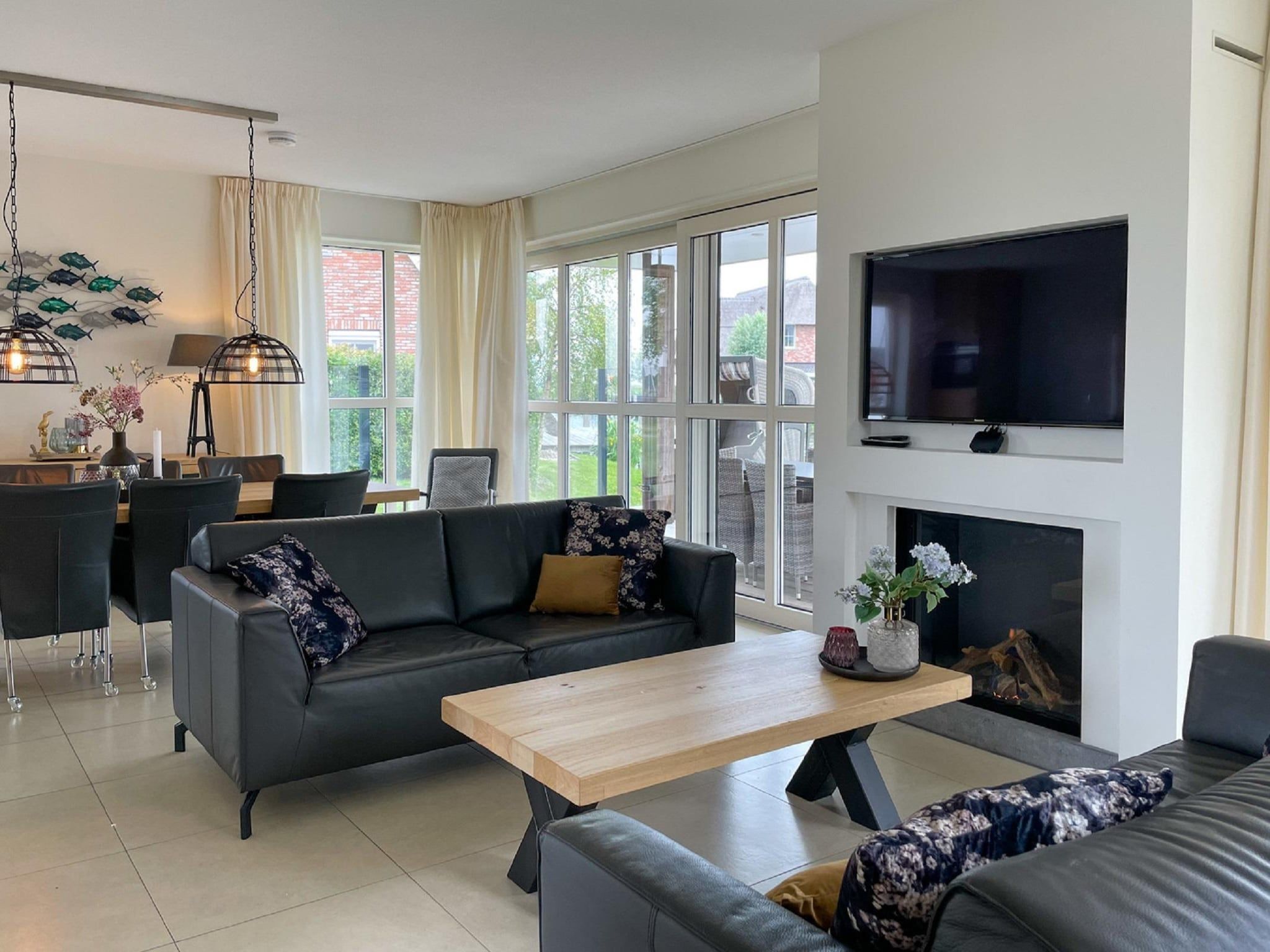 De woonkamer van Friese Meren Villa's 18 in Delfstrahuizen