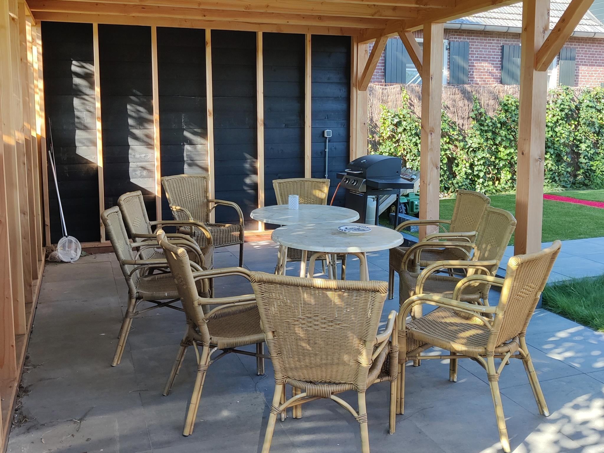 Het terras van Genieten in Silvolde II in Silvolde