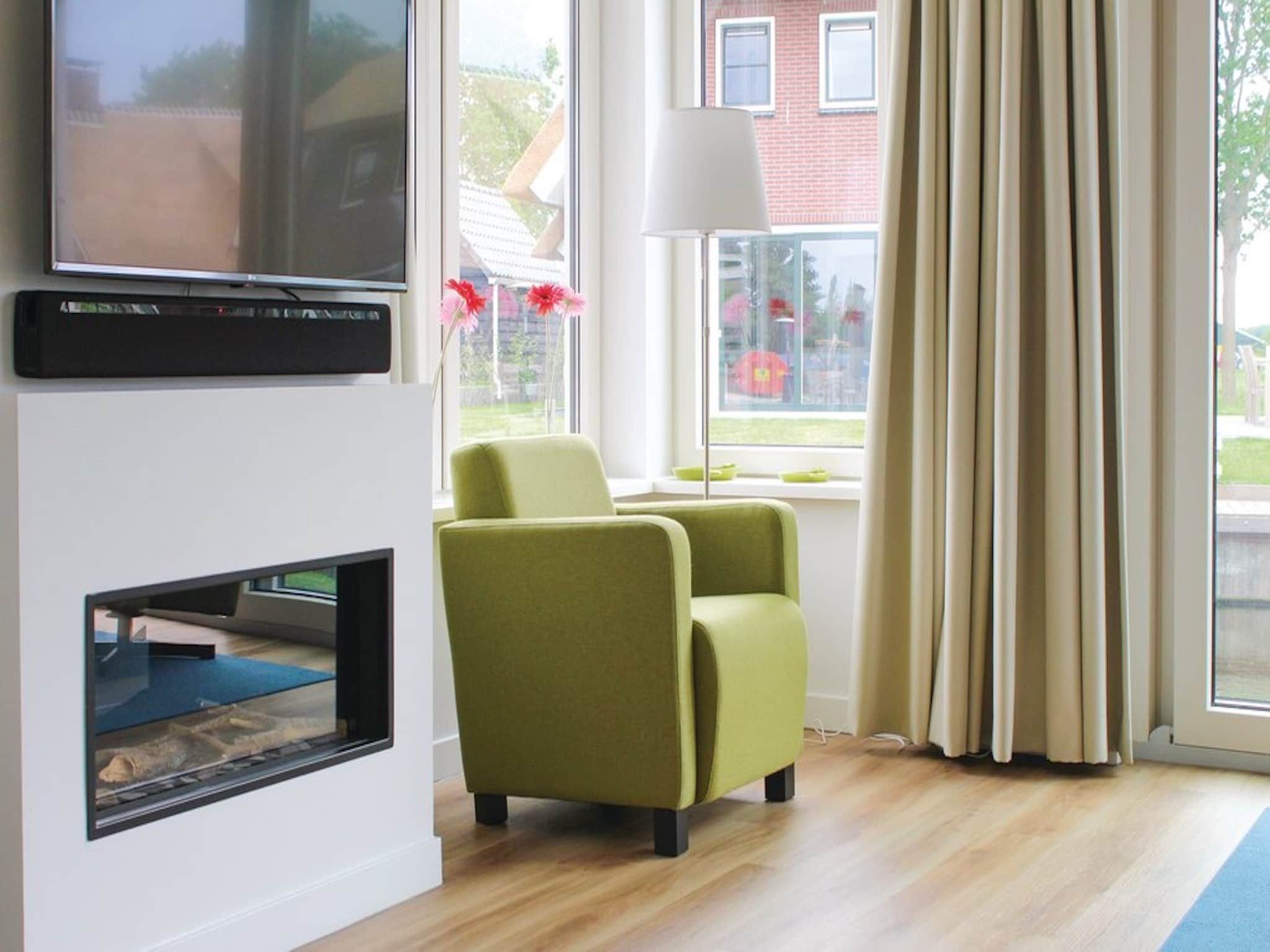 De woonkamer van Recreatiepark Idskenhuizen 3 in Idskenhuizen