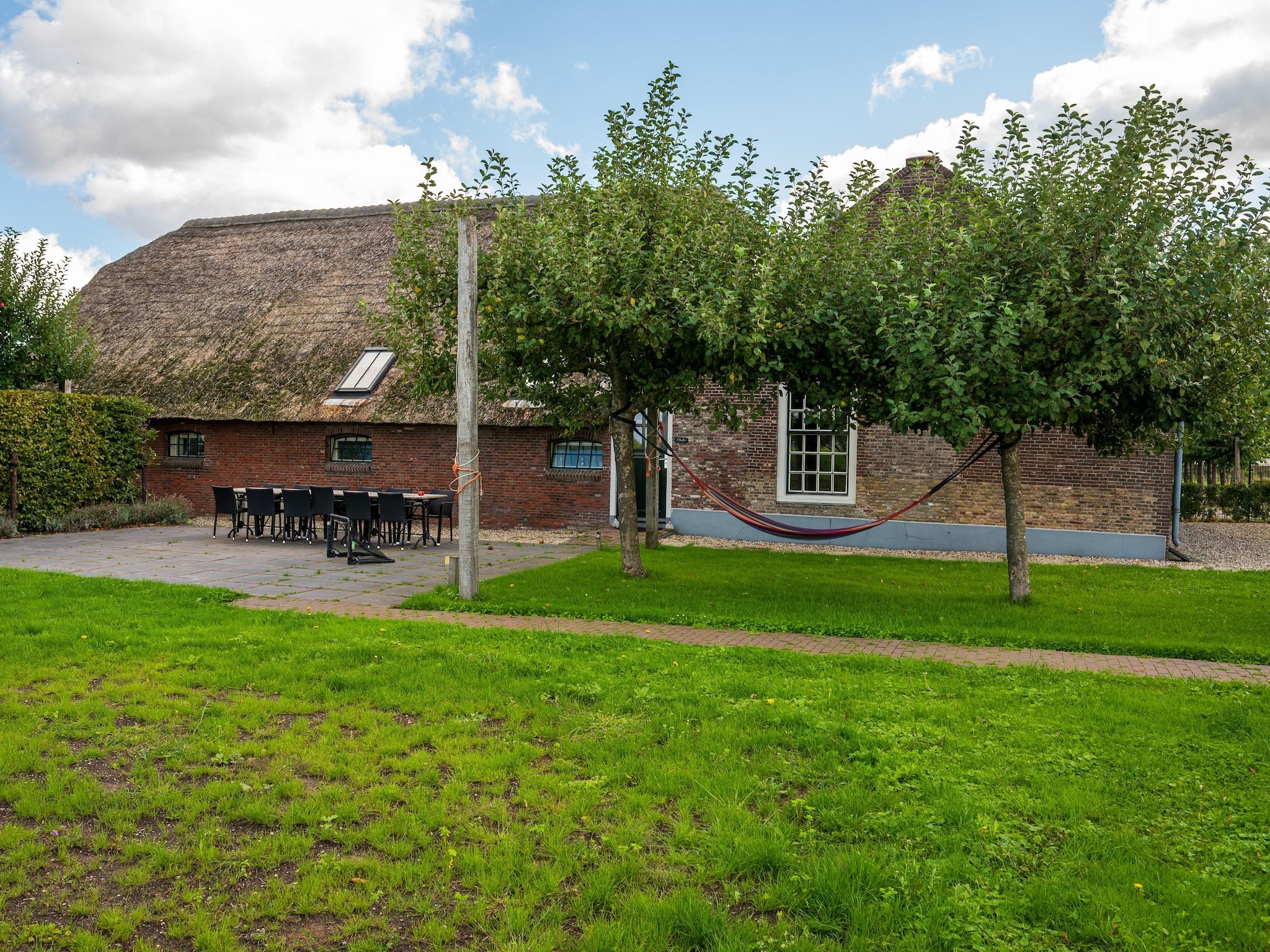 De tuin van The Old Farmhouse in Montfoort
