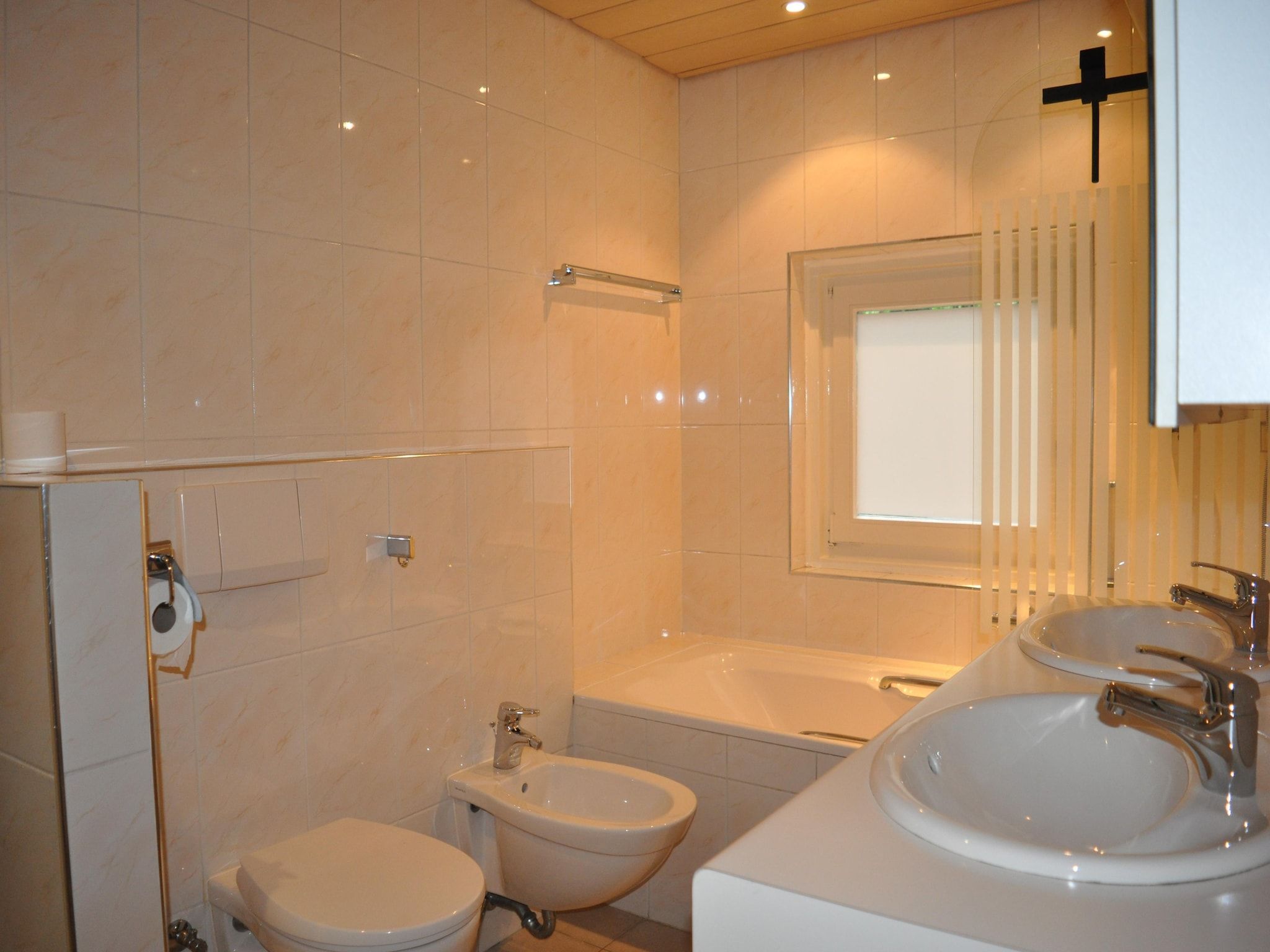 De badkamer van Dorpswoning Het Jagershuis in Leende