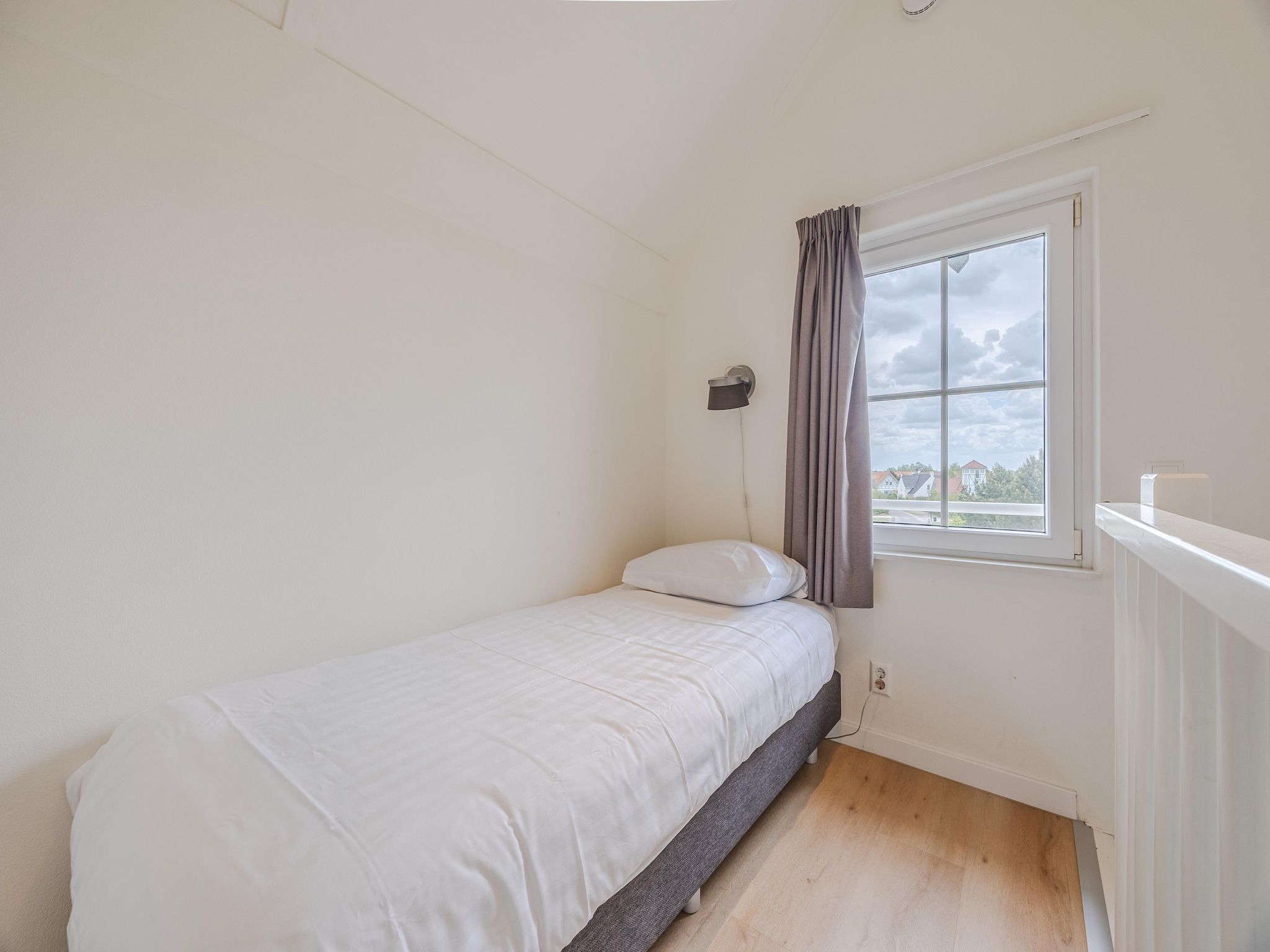 Een slaapkamer van Noordzee Residence Cadzand-Bad 25 in Cadzand-Bad