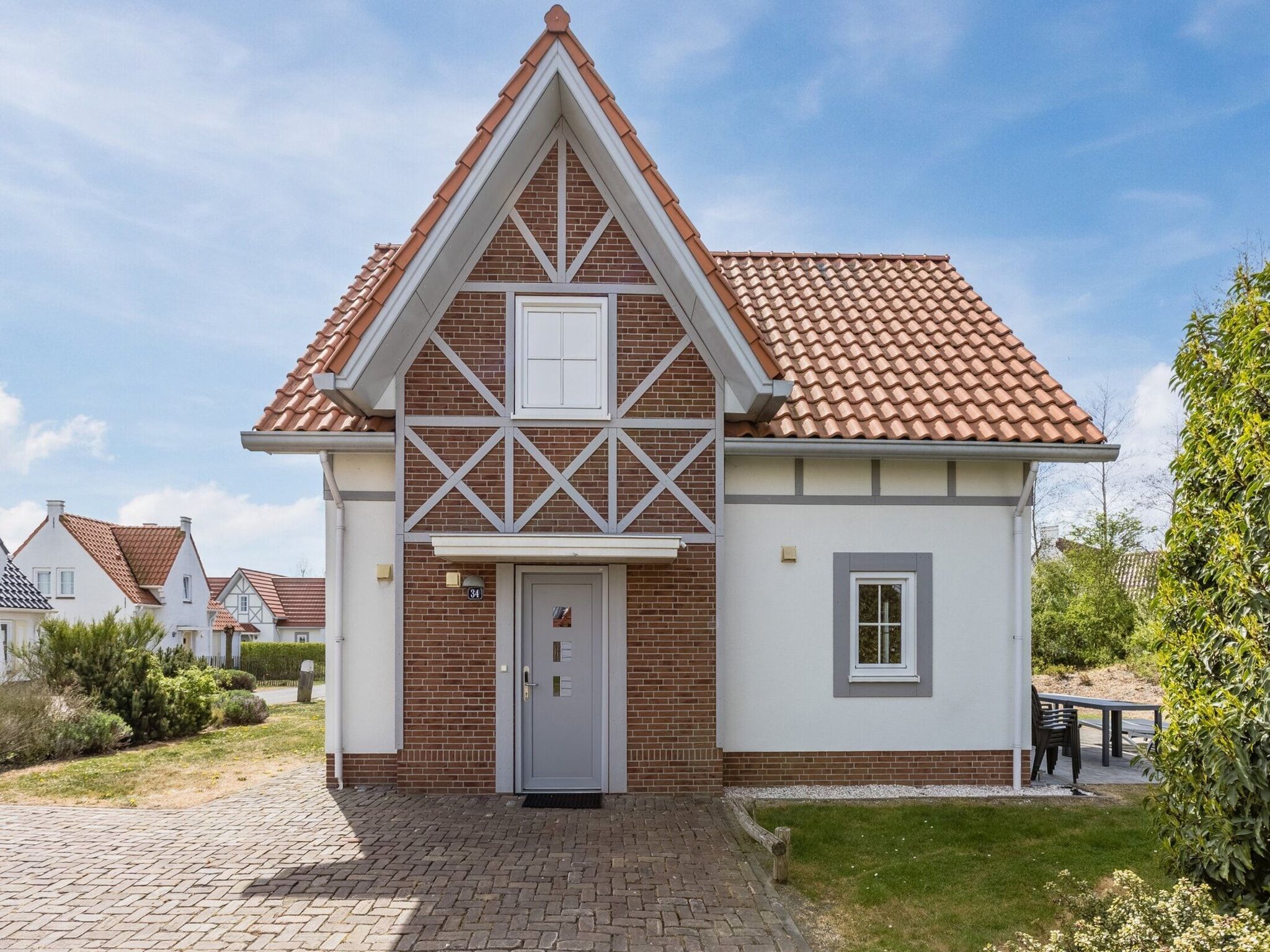 De buitenkant van Noordzee Residence Cadzand-Bad 26 in Cadzand-Bad