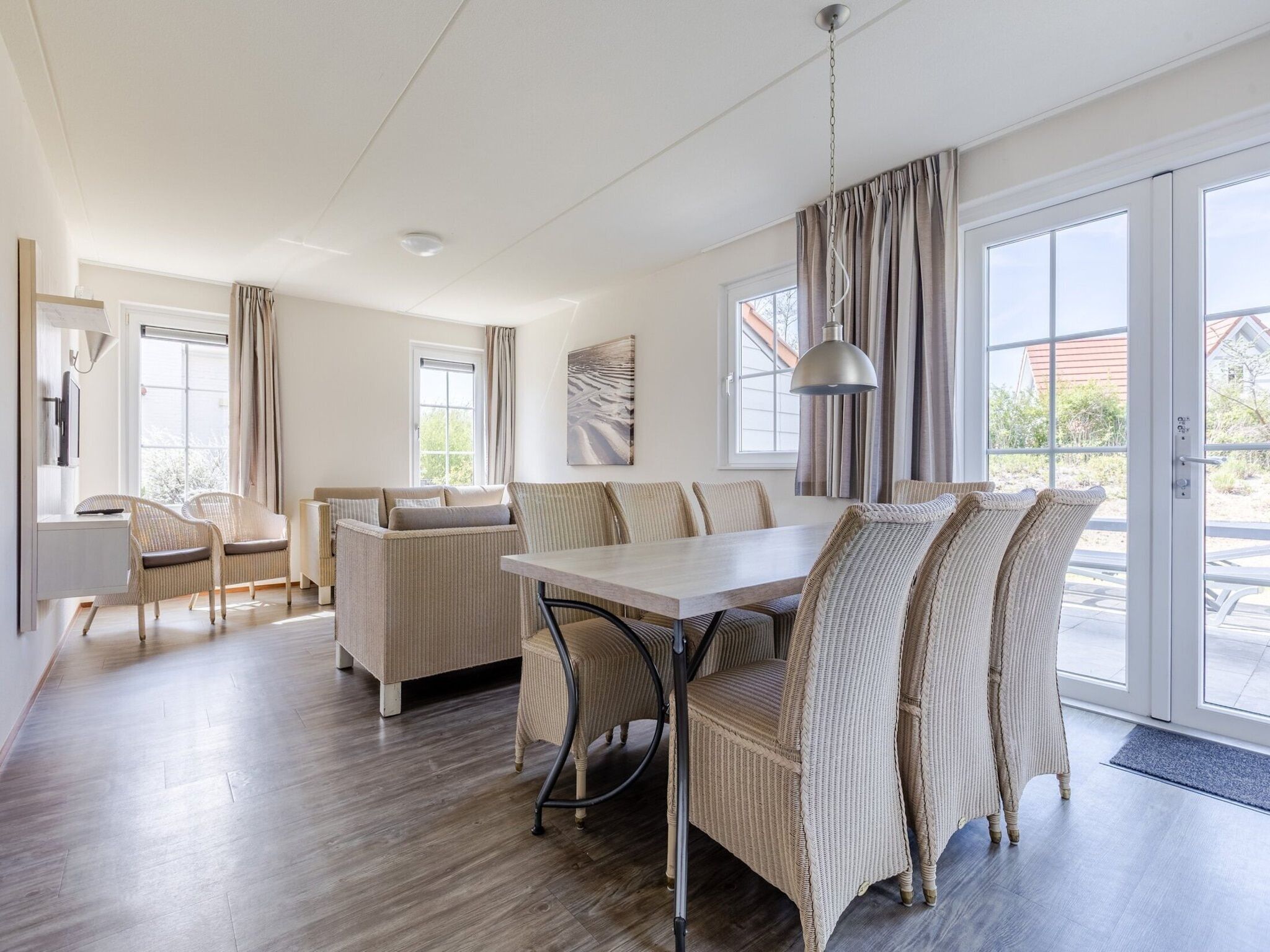 De woonkamer van Noordzee Residence Cadzand-Bad 26 in Cadzand-Bad