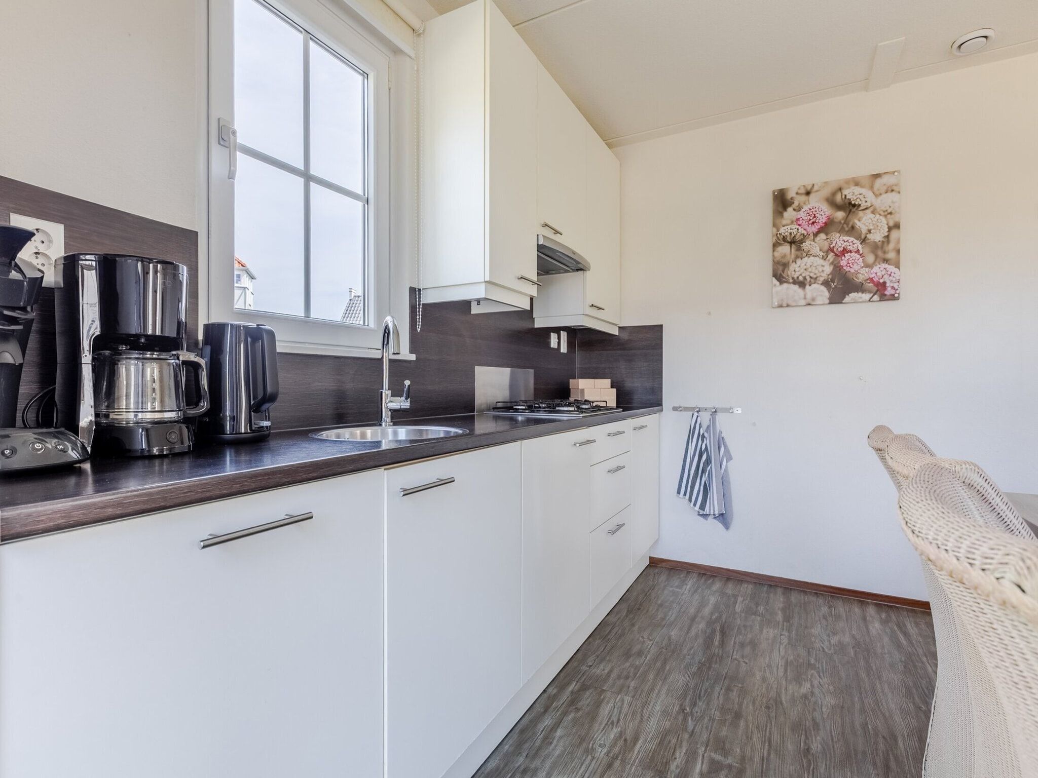 De keuken van Noordzee Residence Cadzand-Bad 26 in Cadzand-Bad