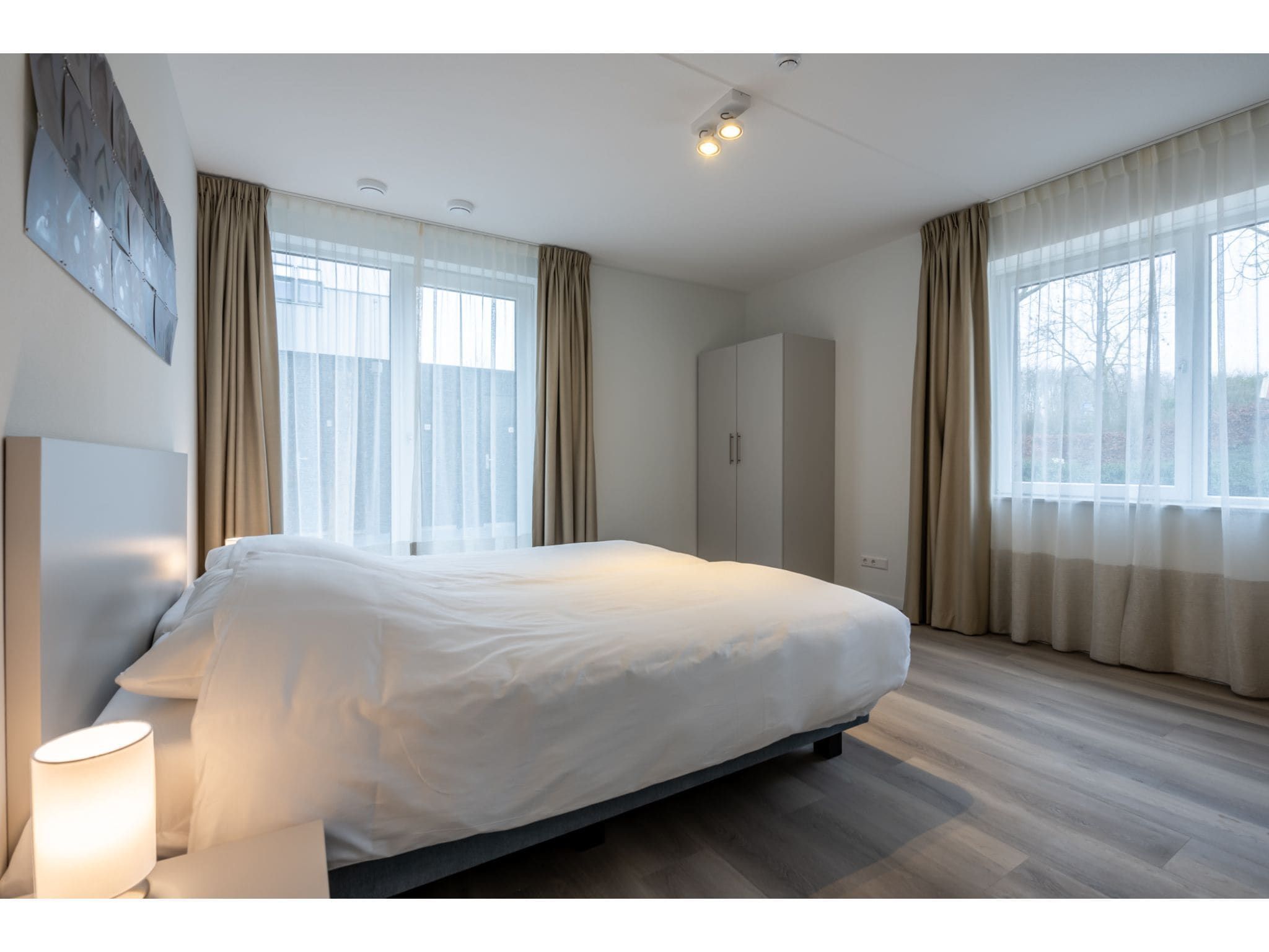 Een slaapkamer van Harbour Loft 1 / Residence Marina 8 pers in Kamperland