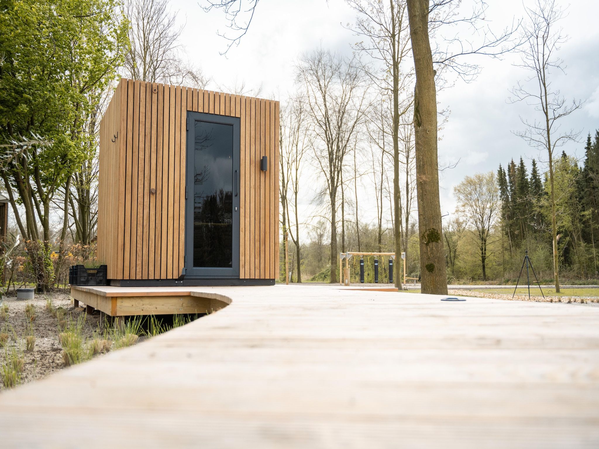 Parkfaciliteiten bij Resort de Parel 11 in Zeewolde