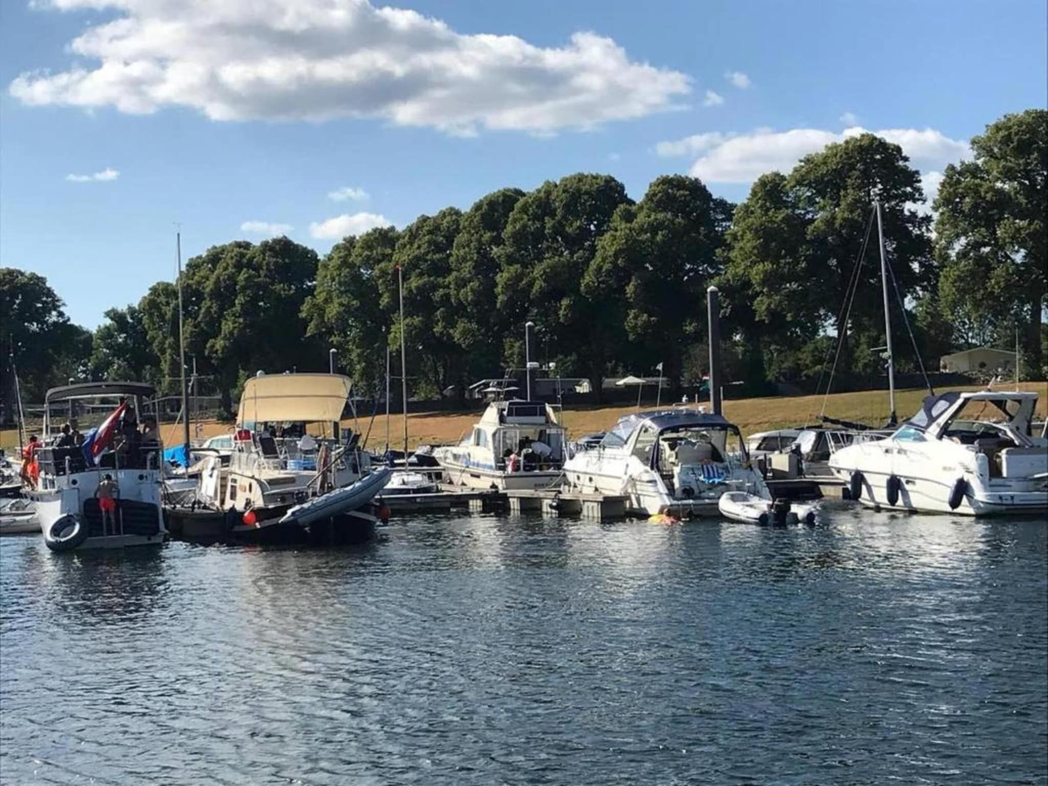 Recreatiepark Rhederlaagse Meren 18 in Lathum - Foto 38 van 40