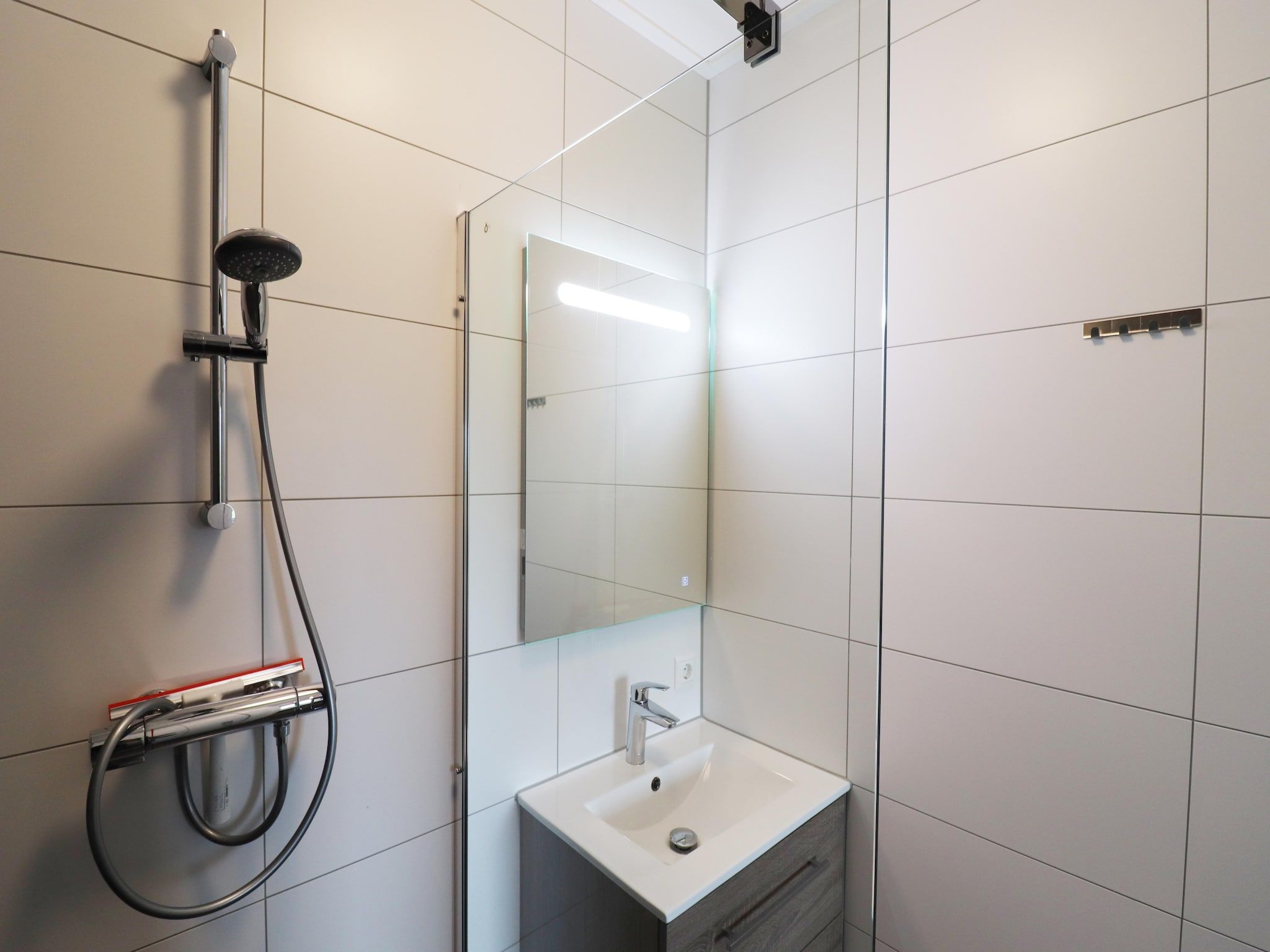 De badkamer van Friese Villa in Leons in Leons