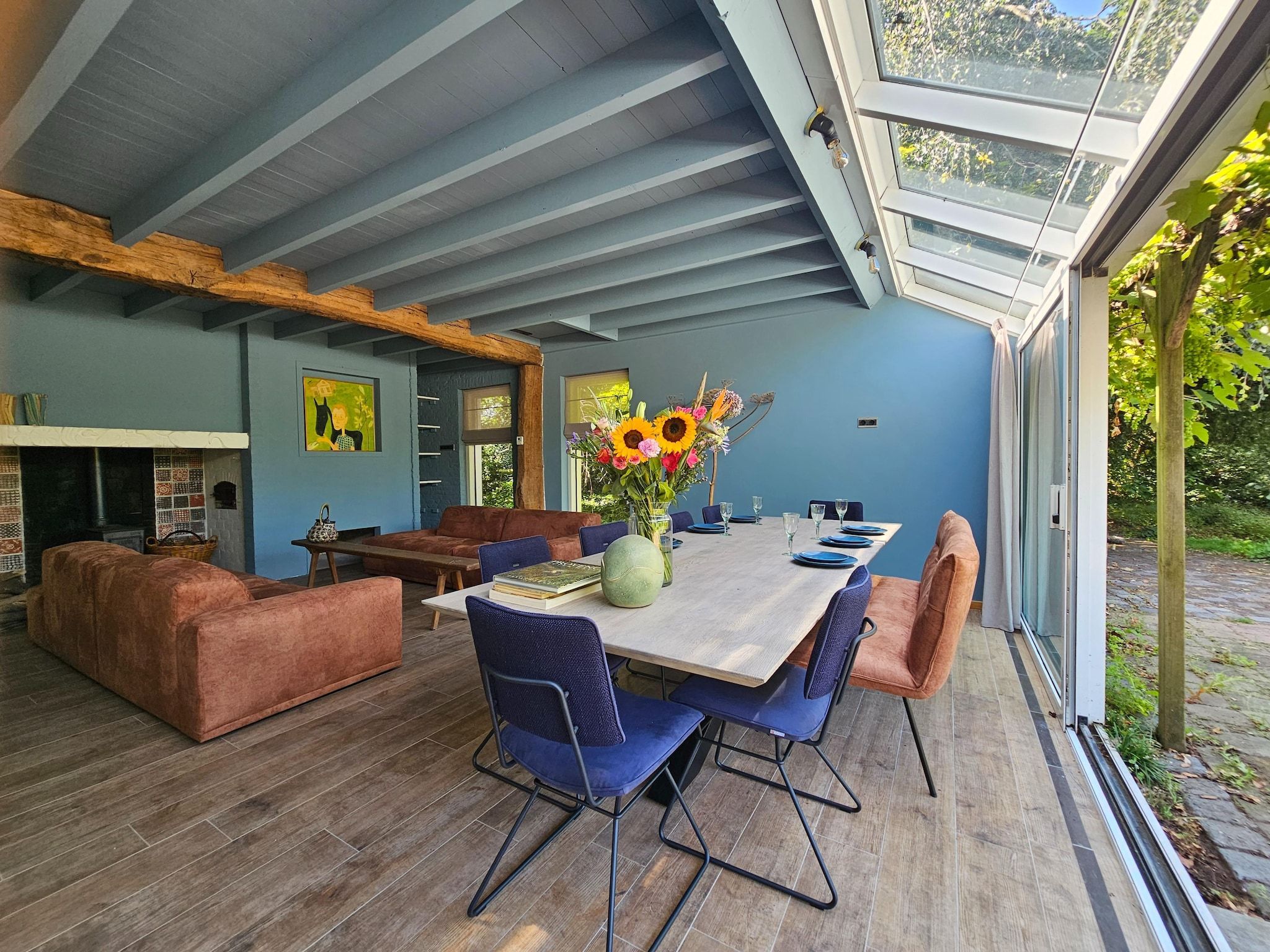 De eetkamer van Dorpswoning Het Tolhuis in Leende