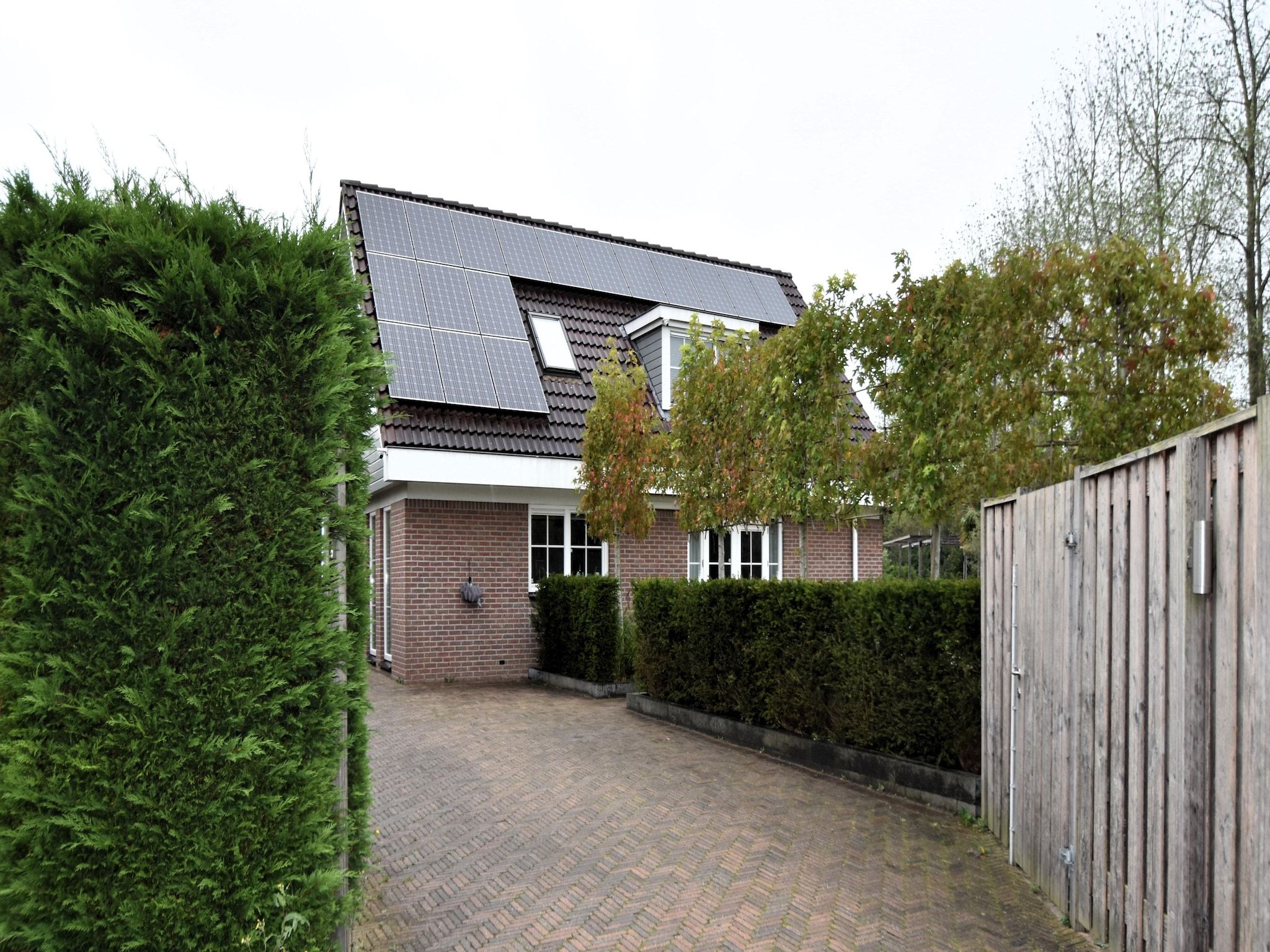 De buitenkant van Villa Bosrijk in Zeewolde